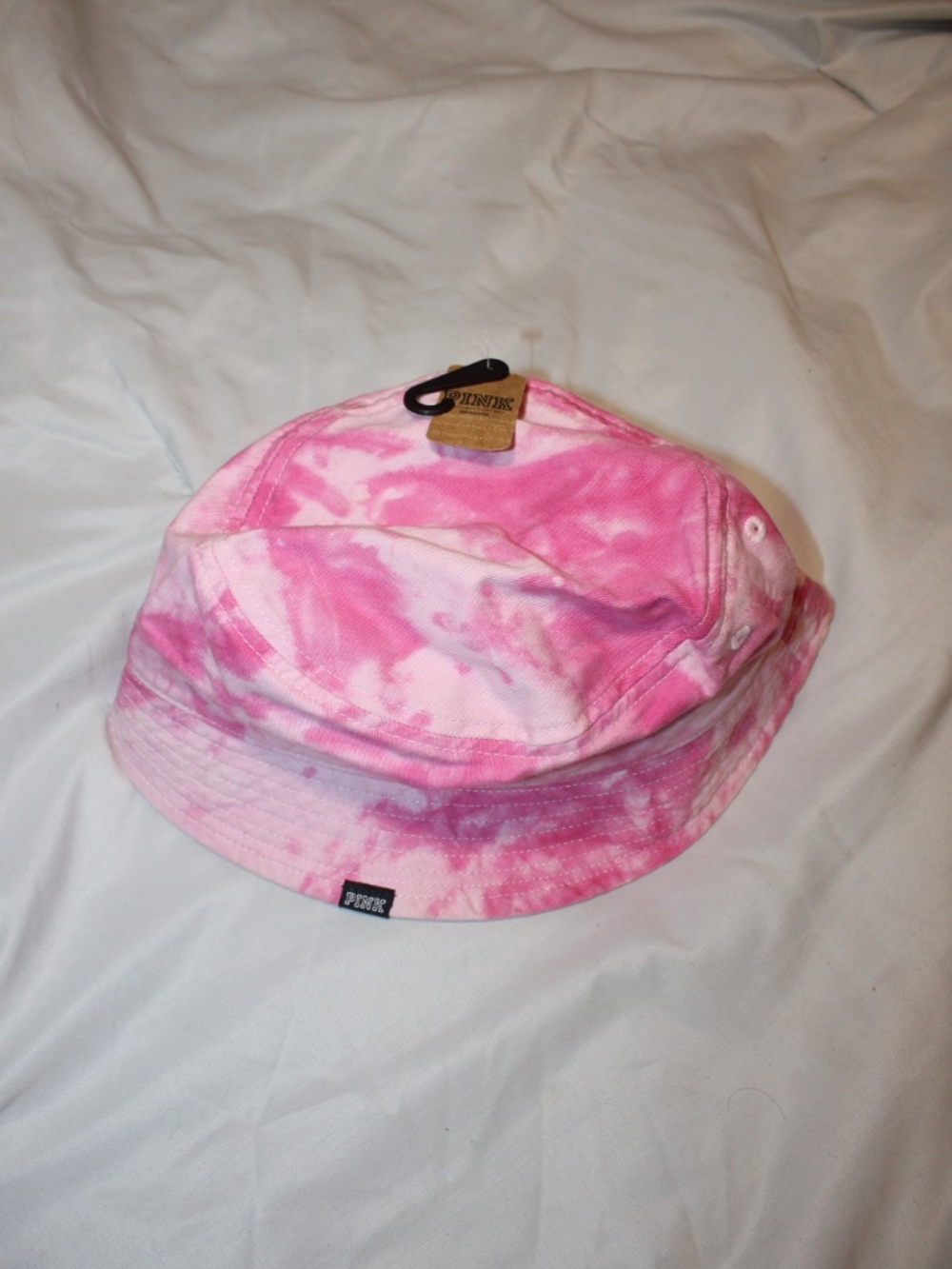 Brand new Victoria secret/pink tie-dye bucket hat with tags - Picture 7 of 8